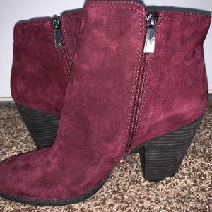 VINCE CAMUTO BOOTS BOOTS!!